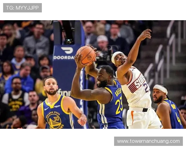 勇士替补轰下47分全面压制骑士替补仅13分凸显巨大差距实力悬殊 勇士替补轰下47分全面压制骑士替补仅13分凸显巨大差距实力悬殊